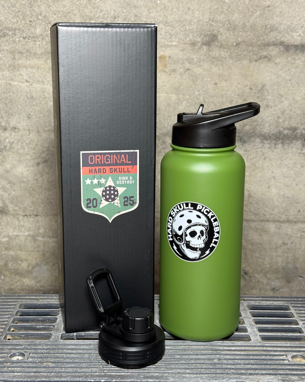 Hard Skull 32oz. Water Bottle